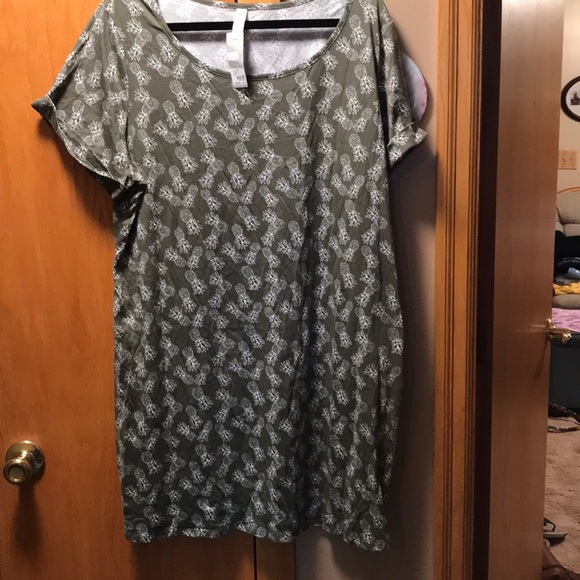 Cacique Other - Cacique Night Gown size 18/20 Cacique Other - Cacique Night Gown size 18/20